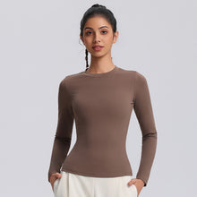 SecondSkin Long-Sleeve Training Top in Cocoa Brown